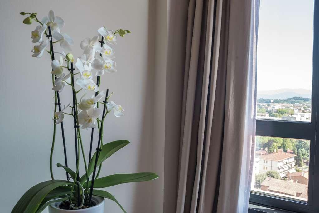 Hotel Doubletree By Hilton Metropole 4*