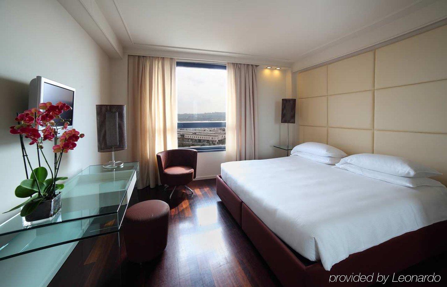 Doubletree By Hilton Metropole Hotel Florencia