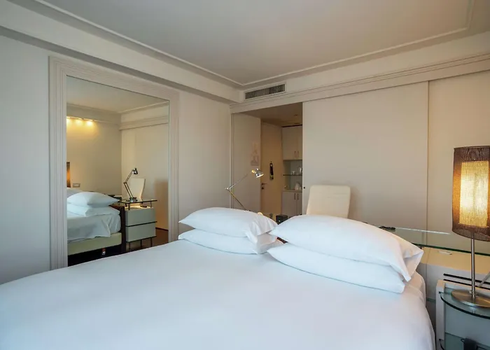 Doubletree By Hilton Florence Metropole
