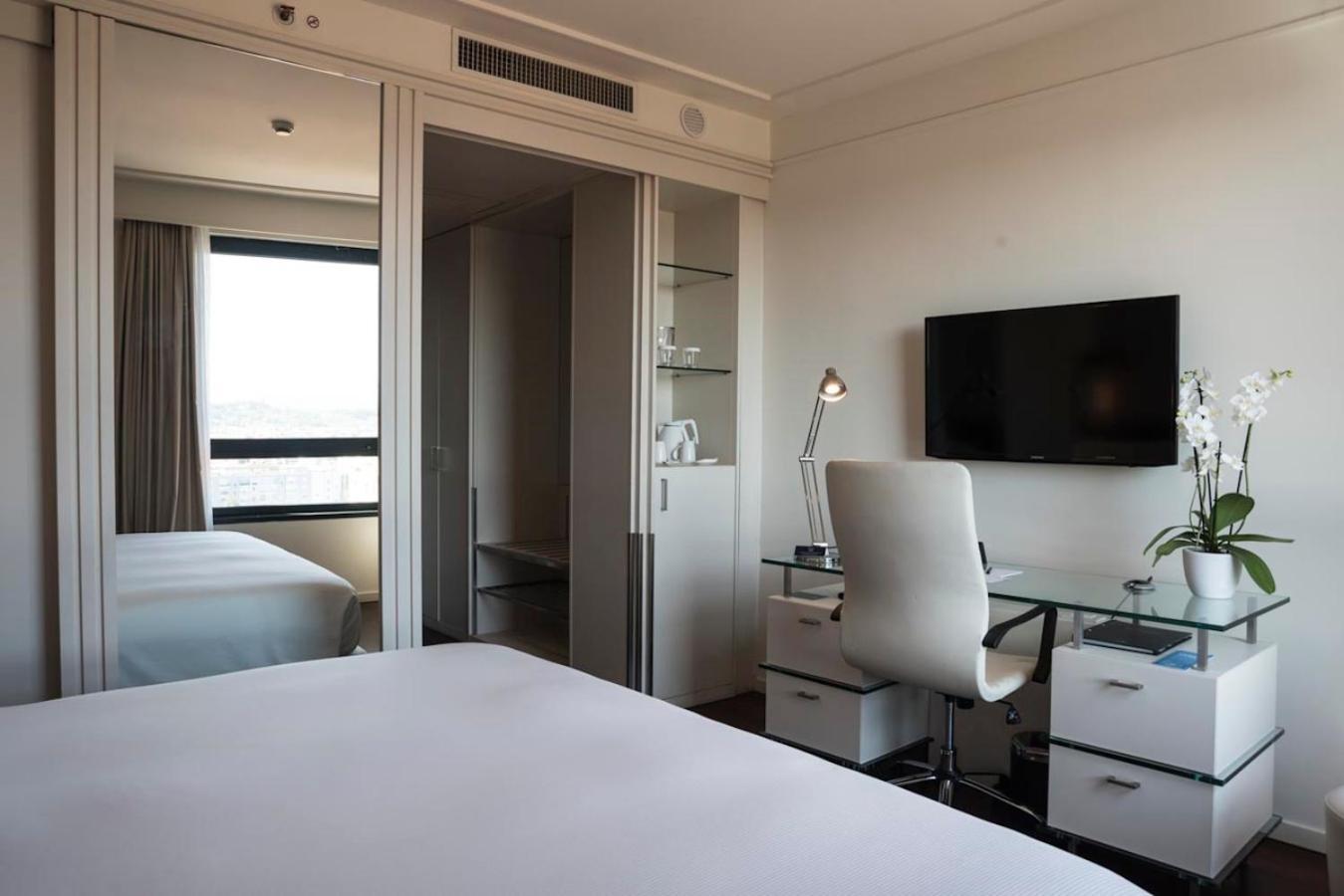 Doubletree By Hilton Metropole Hotel