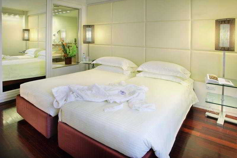 Doubletree By Hilton Metropole